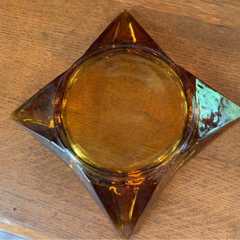 Mid Century Modern MCM Vintage Amber Glass Ash Tray - Picture 5 of 5